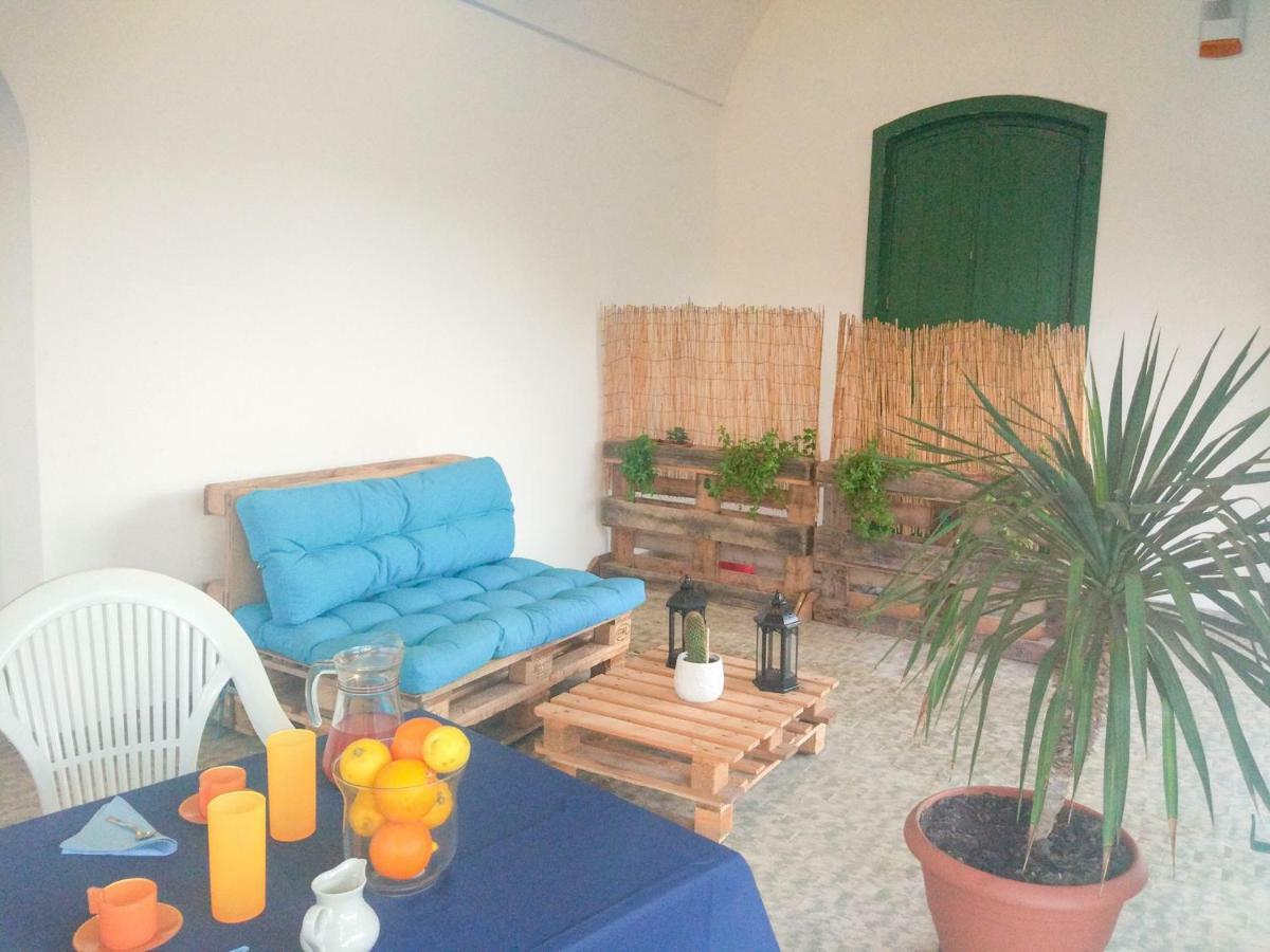 Villa Alda - Bilocali Vista Mare سانتا سيزاريا تيرمي المظهر الخارجي الصورة