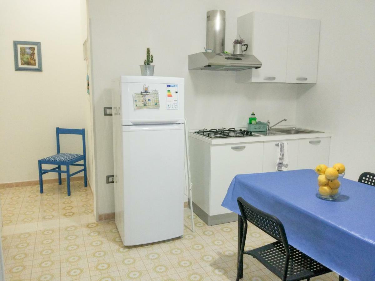 Villa Alda - Bilocali Vista Mare سانتا سيزاريا تيرمي المظهر الخارجي الصورة