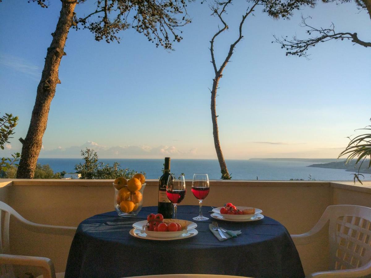 Villa Alda - Bilocali Vista Mare سانتا سيزاريا تيرمي المظهر الخارجي الصورة